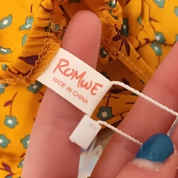 NWT ROMWE Women's Yellow Floral Camisole - Picture 3 of 8